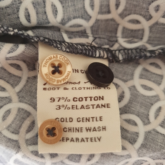 New Ladies shirt, Thomas Cook, size 18 - Picture 7 of 7